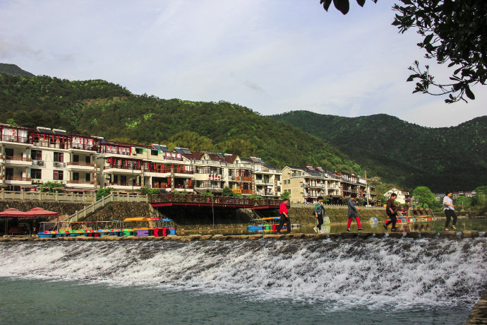 桐廬蘆茨灣旅游