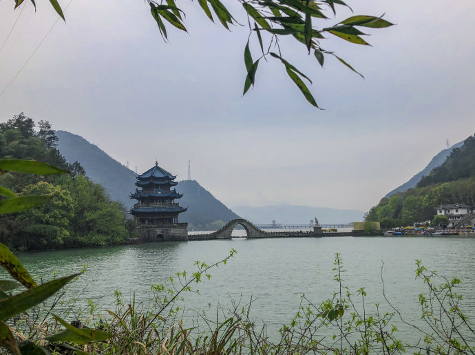 浙江杭州桐廬富春江旅游必去的景點（情醉富春江）